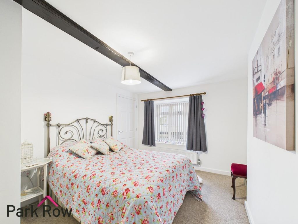 Property photo 3 of 17 Bedroom One