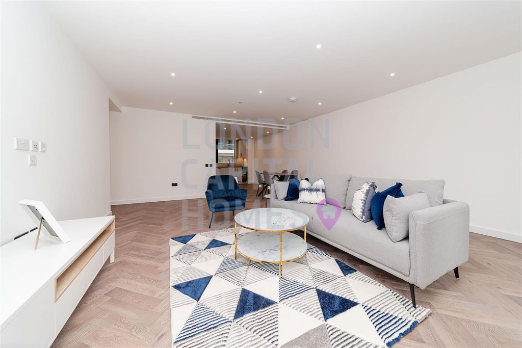Property photo 2 of 16 2Sep1451.Jpg
