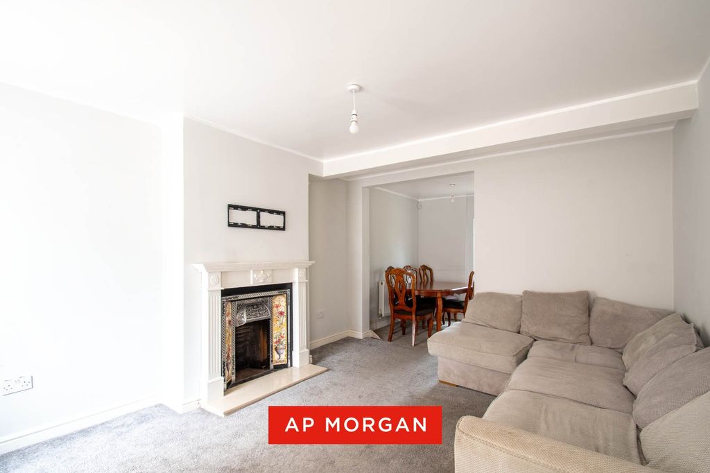 Property photo 2 of 16 Picture No. 20