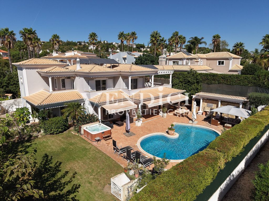 Property photo 1 of 42 Substantial Five-Bedroom Villa