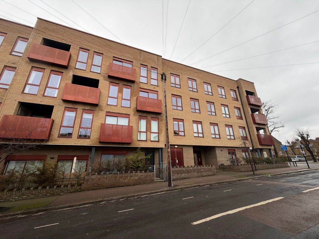 Property photo 1 of 8