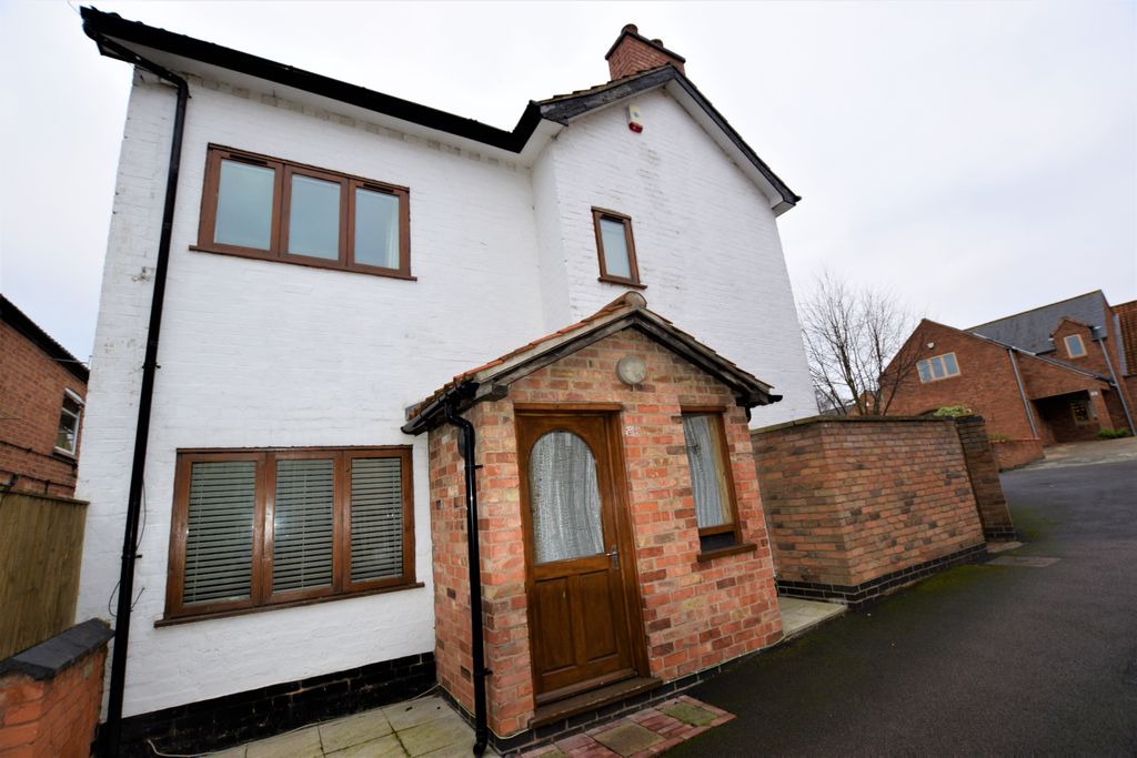Property photo 2 of 13 Photo 02