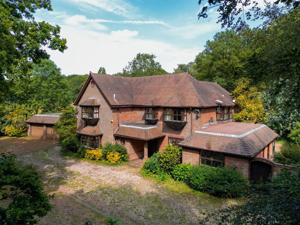 Property photo 1 of 80