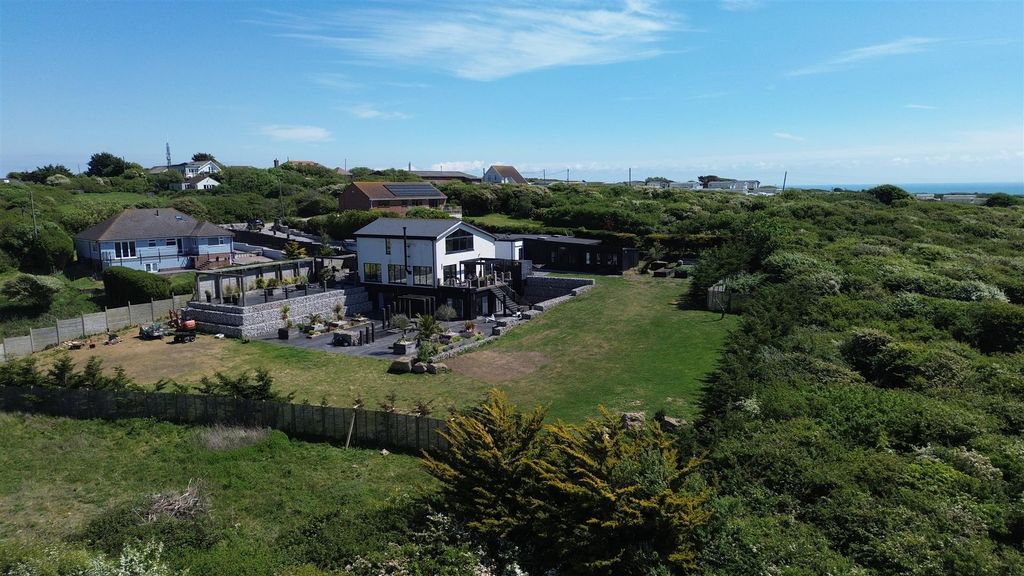 Additional image 7 of 5 bed property for saleChene Road, Peacehaven BN10