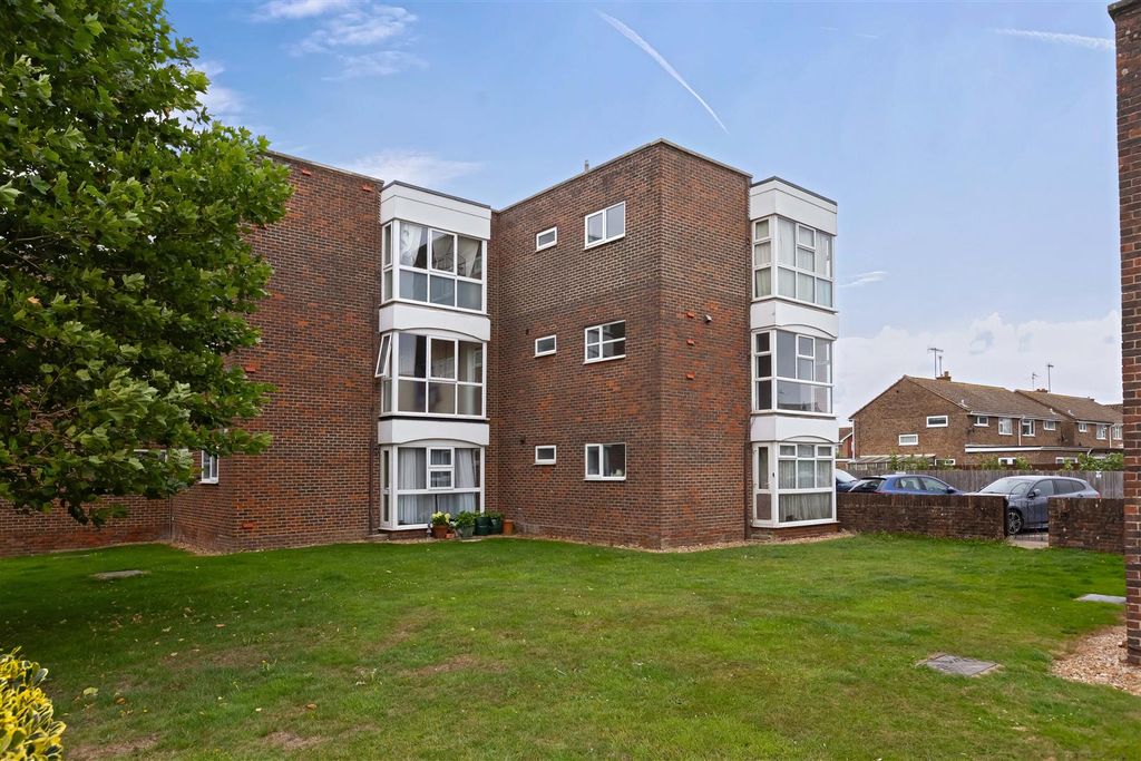 Property photo 1 of 11 Rowan House_13.Jpg