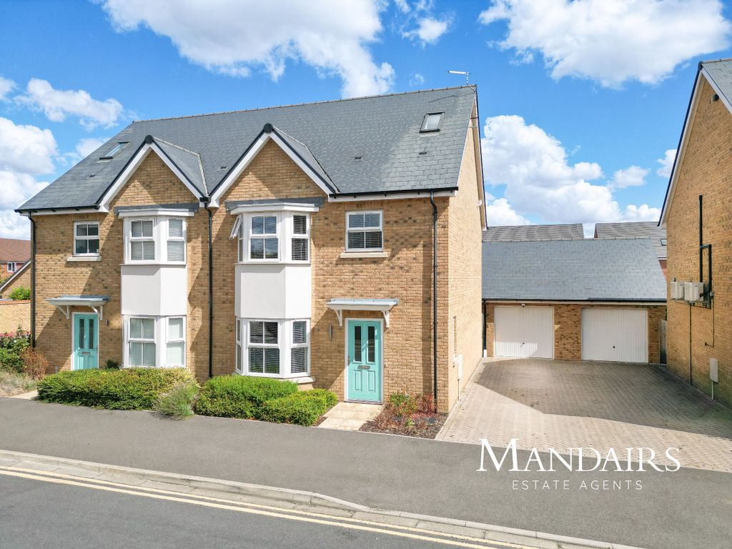 Property photo 1 of 42
