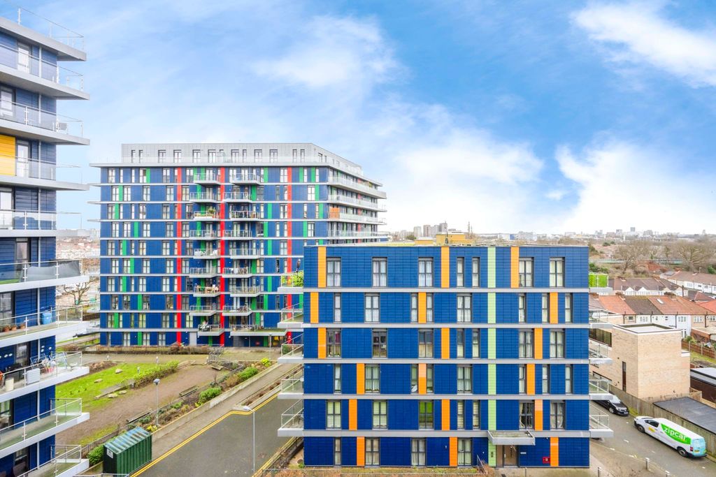 Property photo 1 of 17 Akl_4046