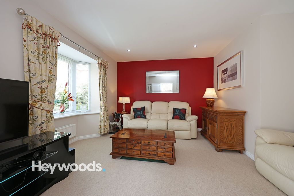 Property photo 3 of 39