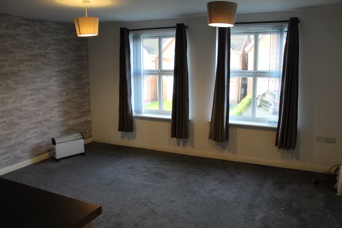 Property photo 1 of 4