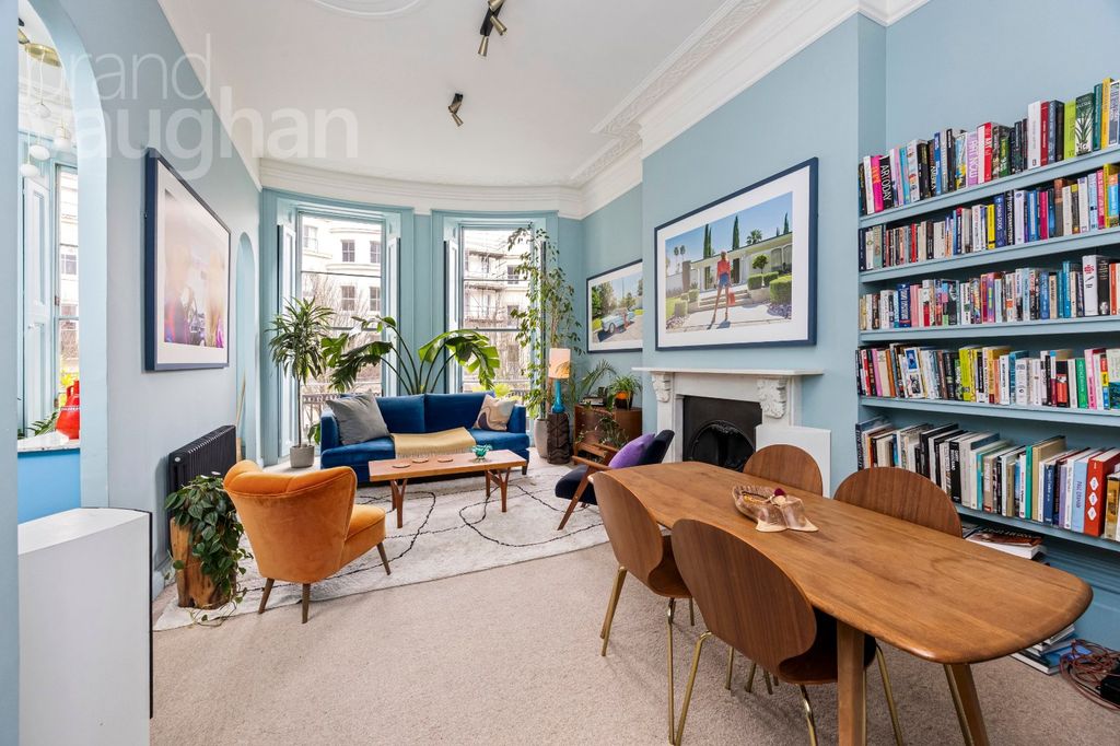 Property photo 3 of 21 Picture No. 27