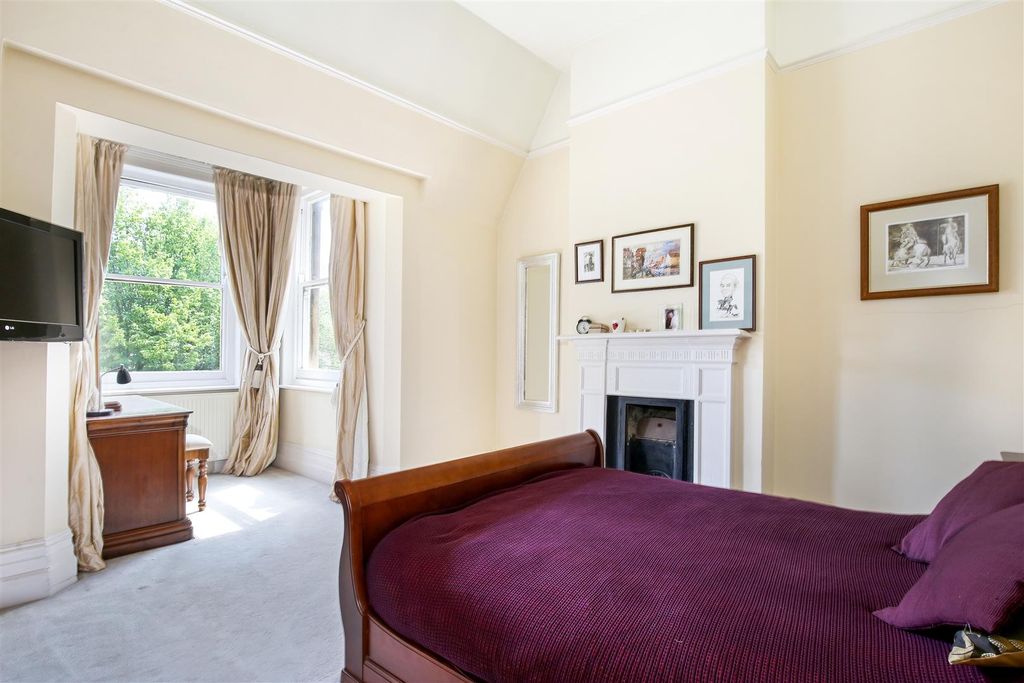 Additional image 12 of 6 bed detached house for saleChristchurch Road, Cheltenham GL50