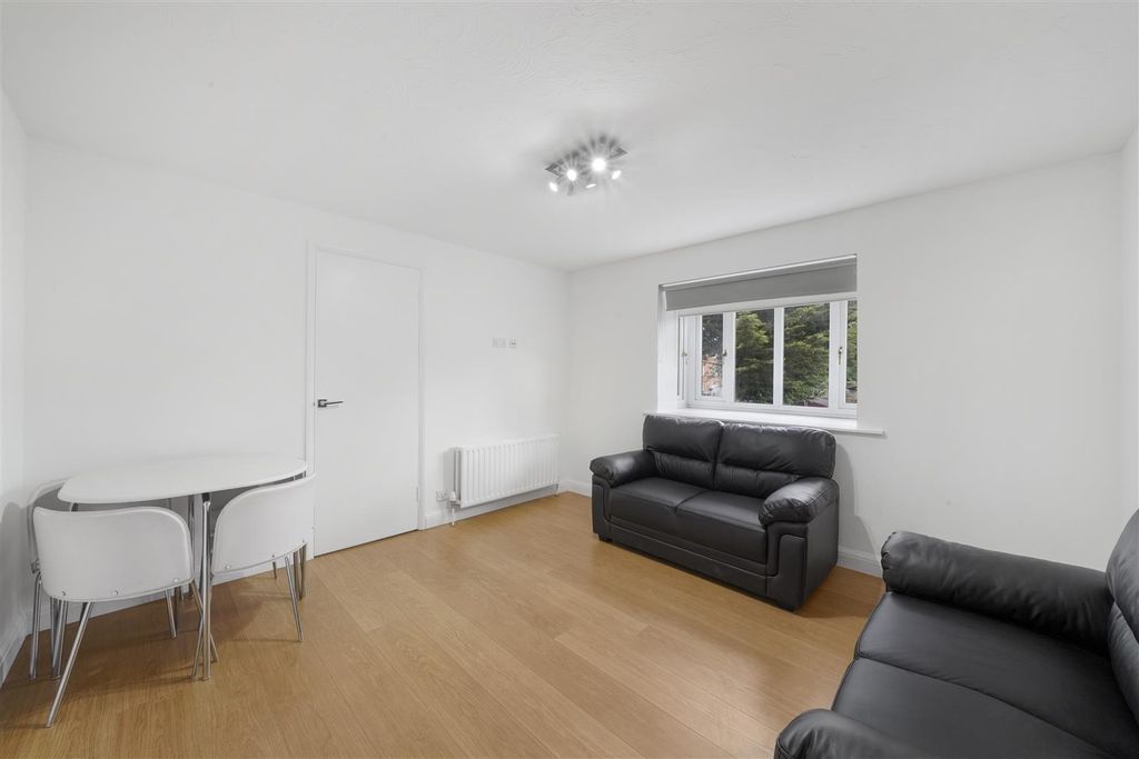 Property photo 1 of 13 27 Alliance Close - Psfnvhzflyao9Kiet4Nt.Jpg
