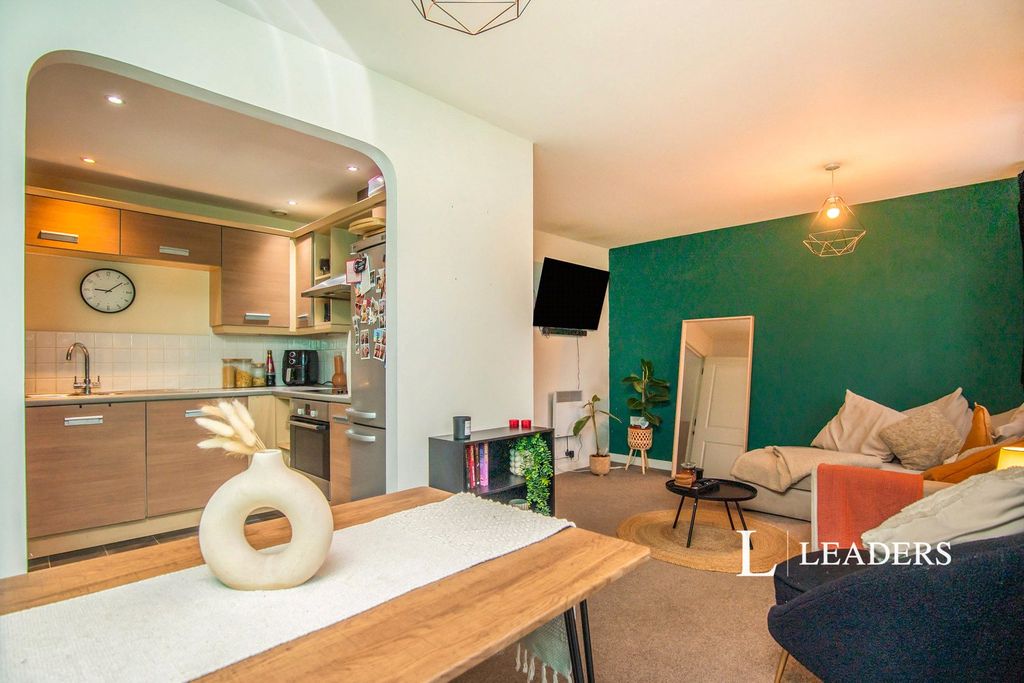 Property photo 2 of 11 Picture No. 07