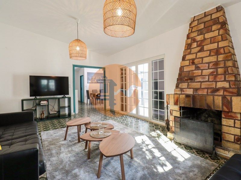 Property photo 3 of 51