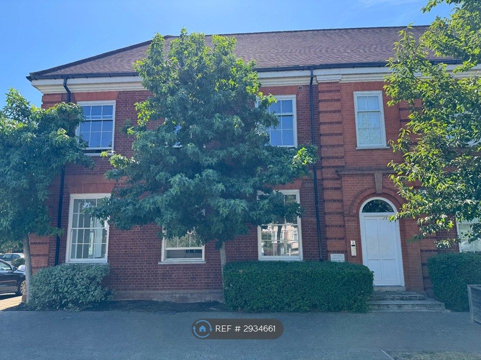 Property photo 1 of 28