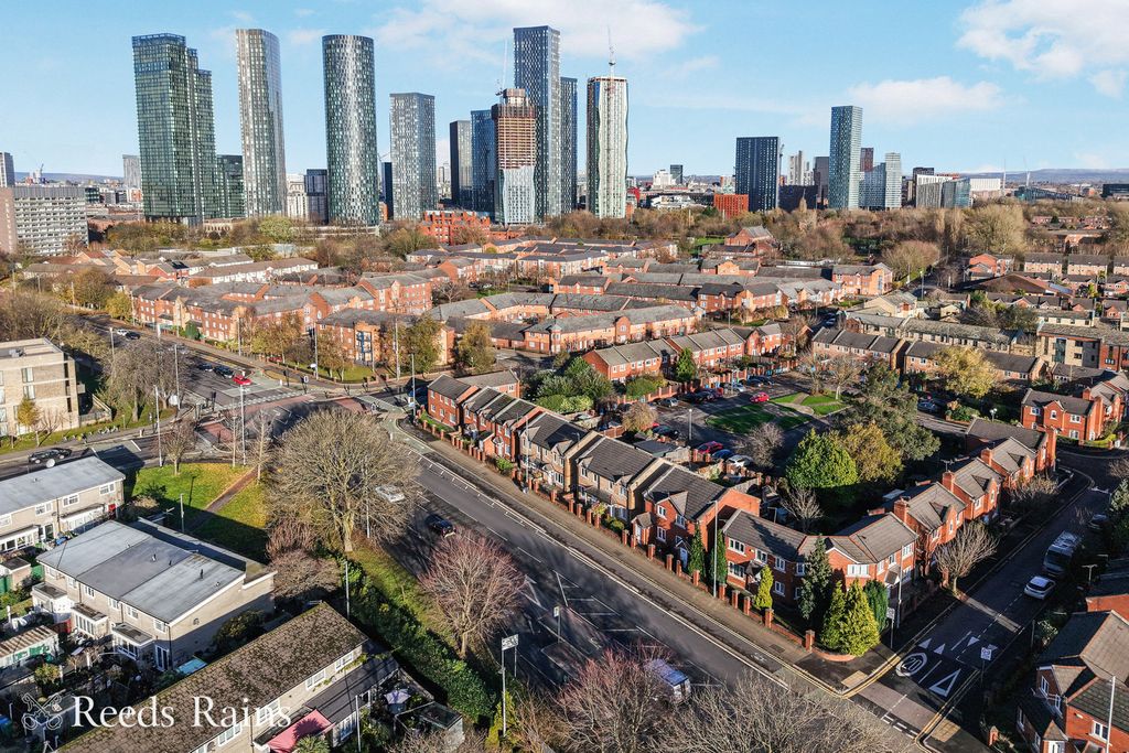 Property photo 1 of 30 Drone