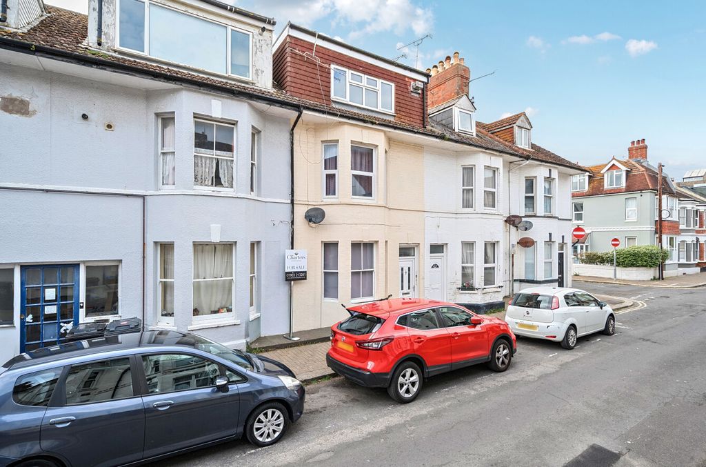 Property photo 1 of 8 1456021-22-69Fa11...