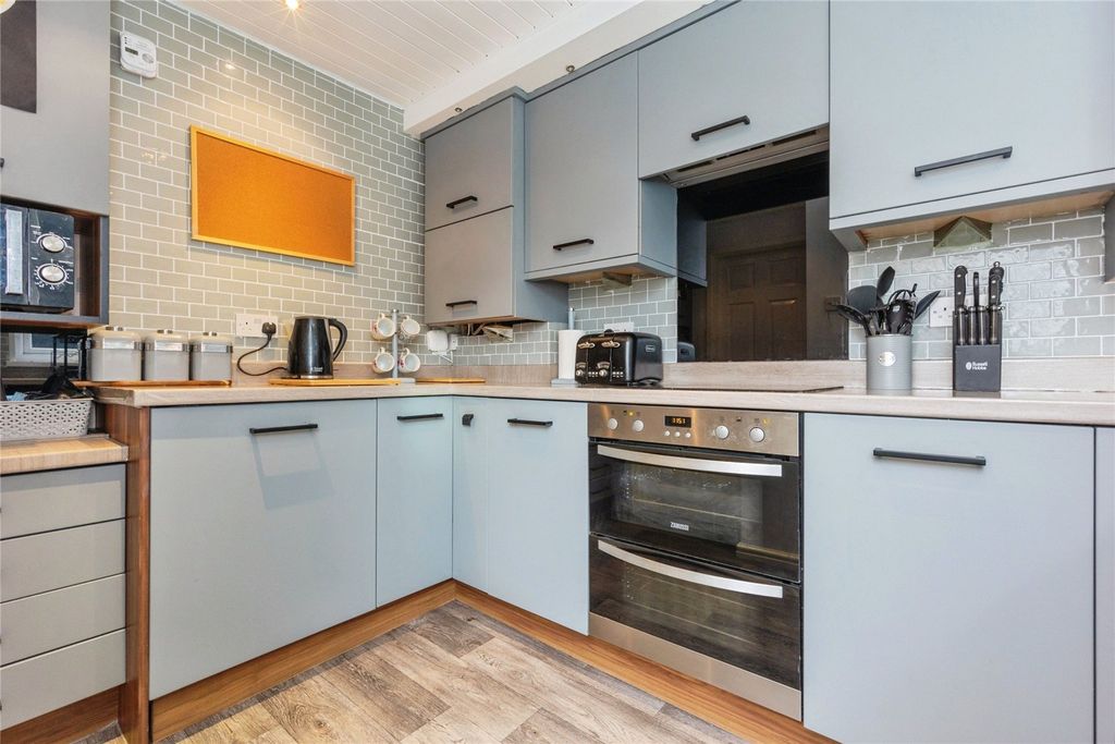 Property photo 3 of 17 Picture No. 46