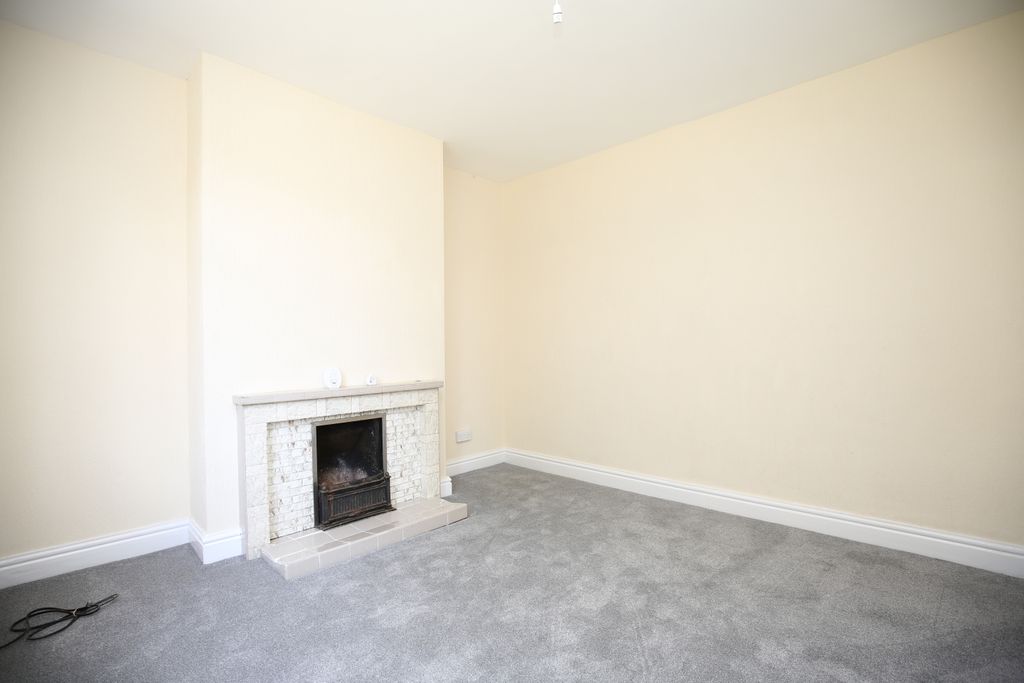 Property photo 3 of 16 4X8A8697