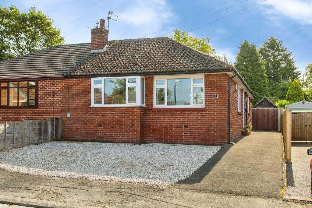 Property photo 1 of 21 Front