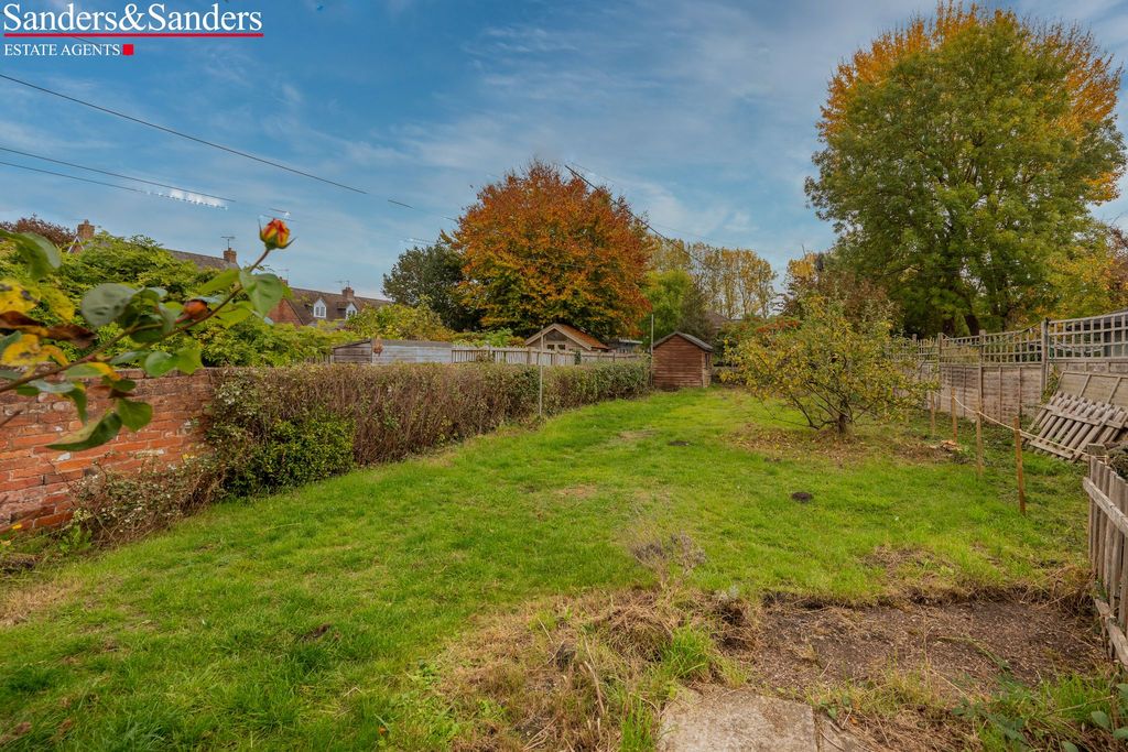 Property photo 3 of 20 Photograph 3