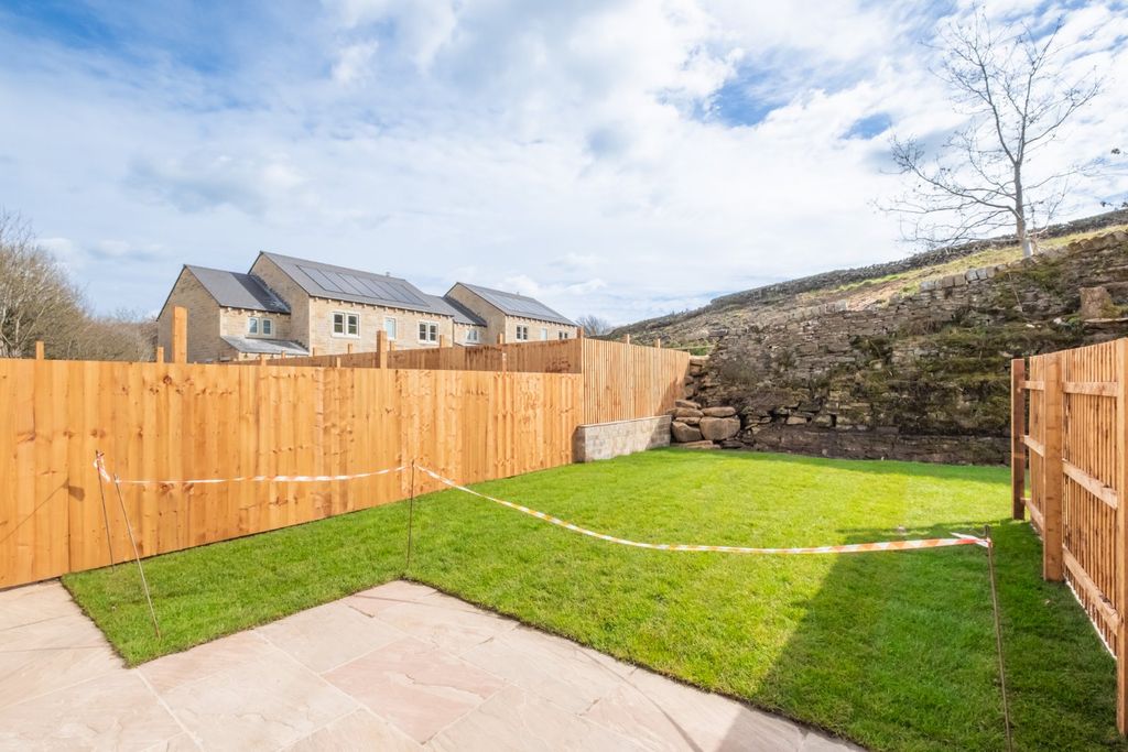 Property photo 3 of 15 Rear Garden