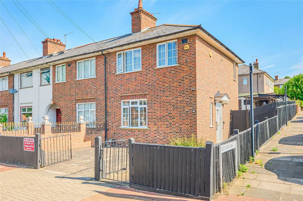 Property photo 1 of 12 Picture No. 17