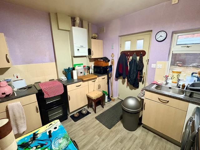 Property photo 3 of 16