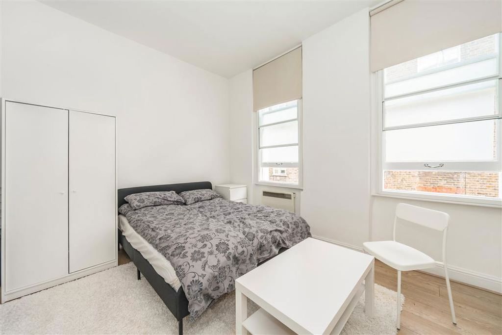 Property photo 2 of 5