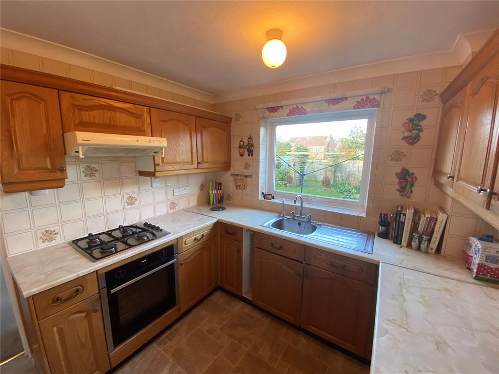 Property photo 3 of 28 Picture No. 18