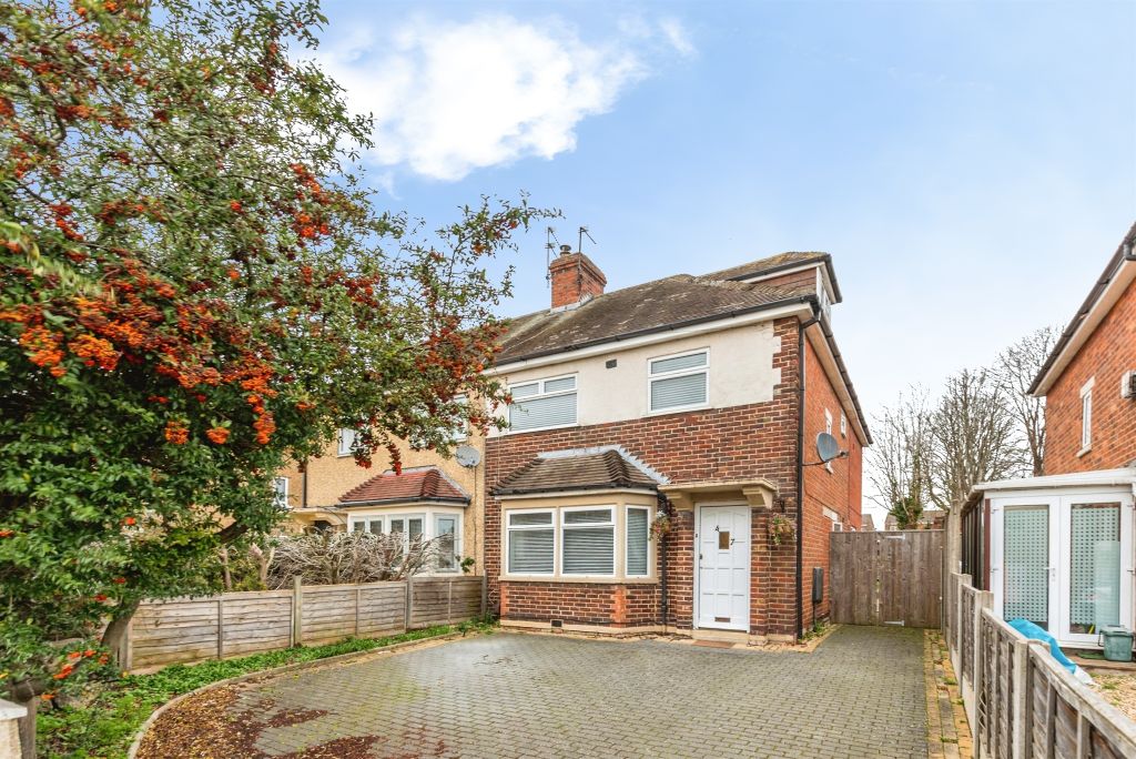 Property photo 2 of 22