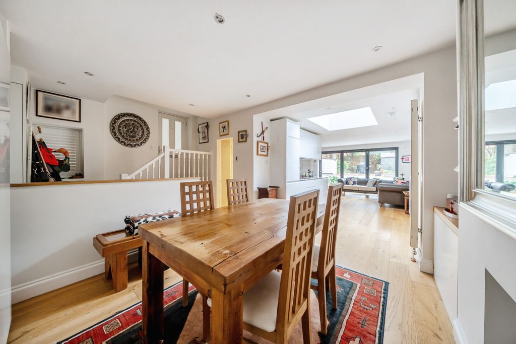 Property photo 3 of 19 1457186-14-6A01B4...