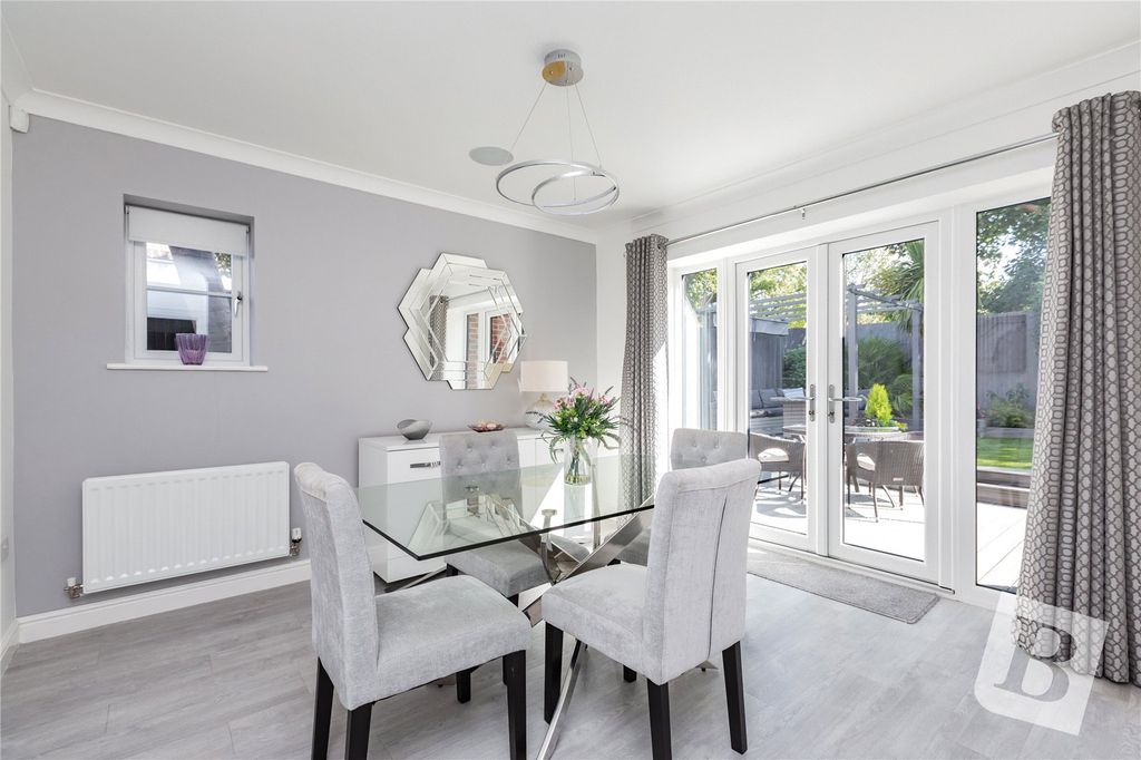 Property photo 3 of 24 Picture No. 14