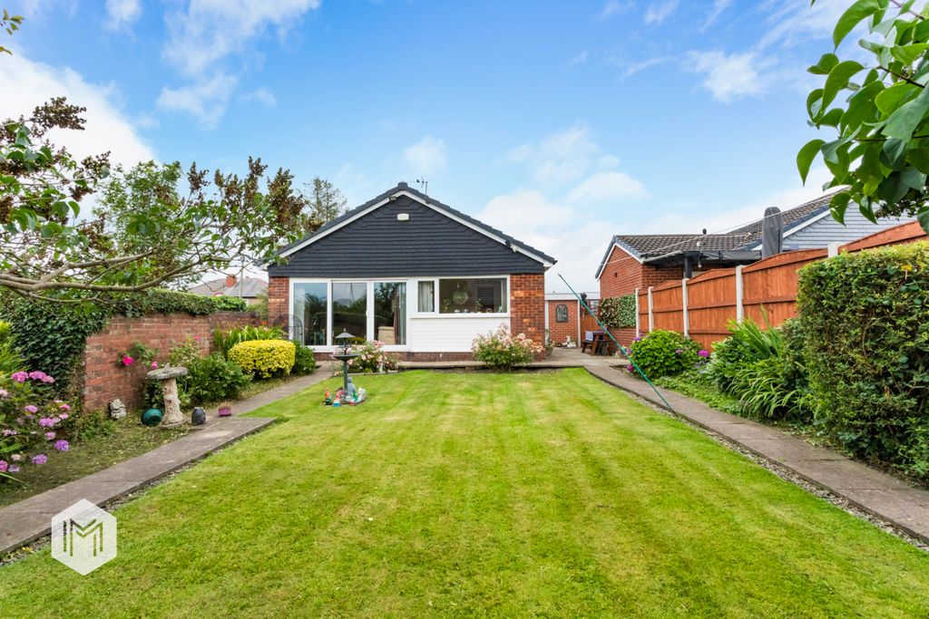 Property photo 2 of 21 Picture No. 16