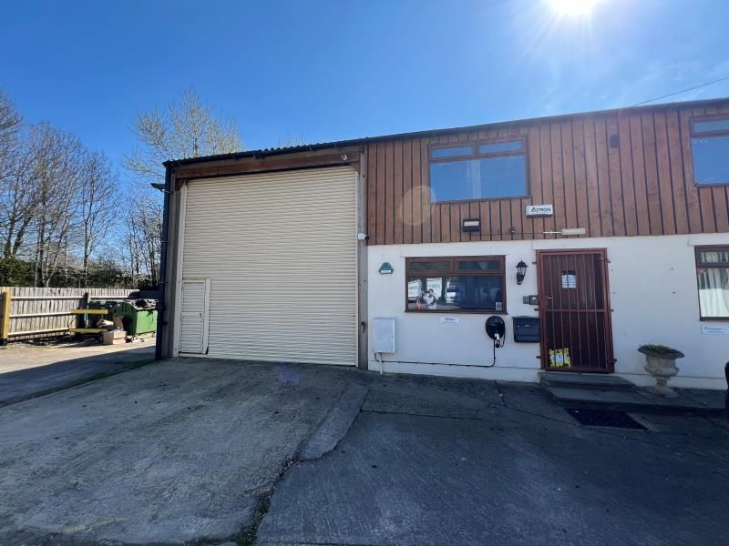 Property photo 1 of 3