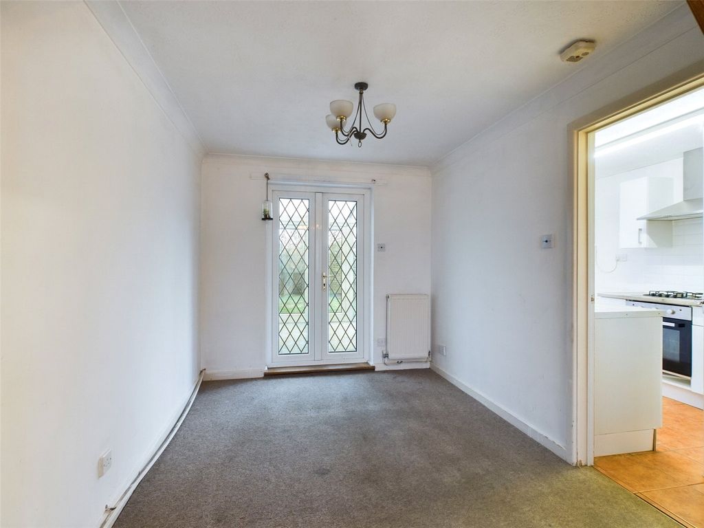 Property photo 3 of 16 Picture No. 14