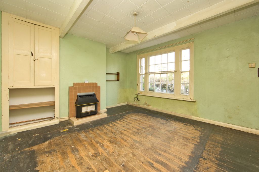 Property photo 2 of 13 Picture 2