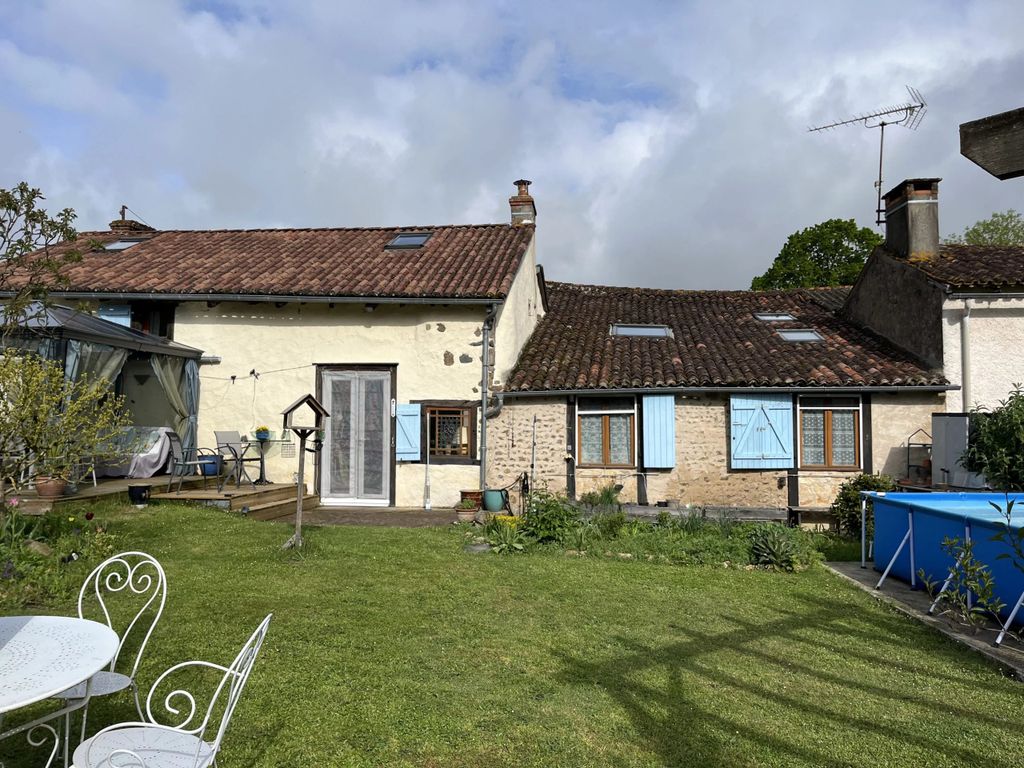 Property photo 2 of 15