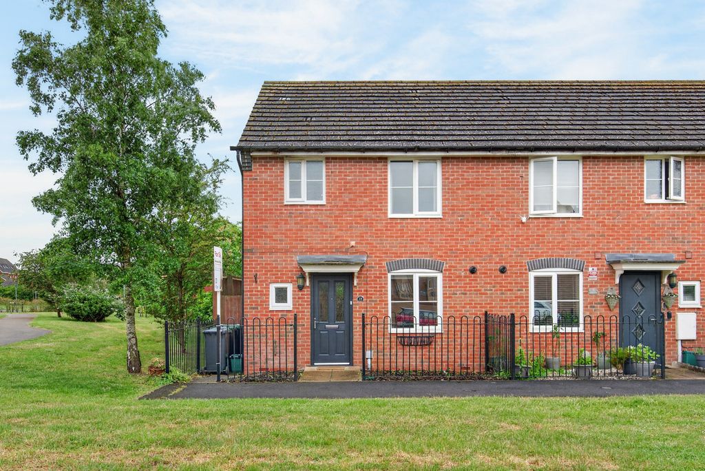 Property photo 1 of 24