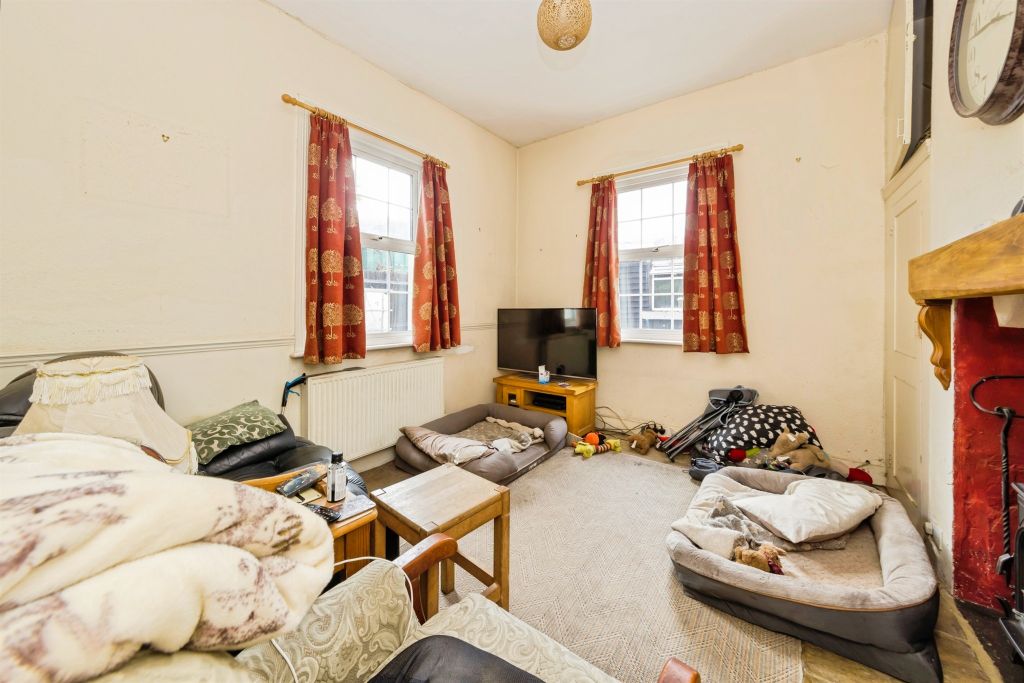 Property photo 3 of 15