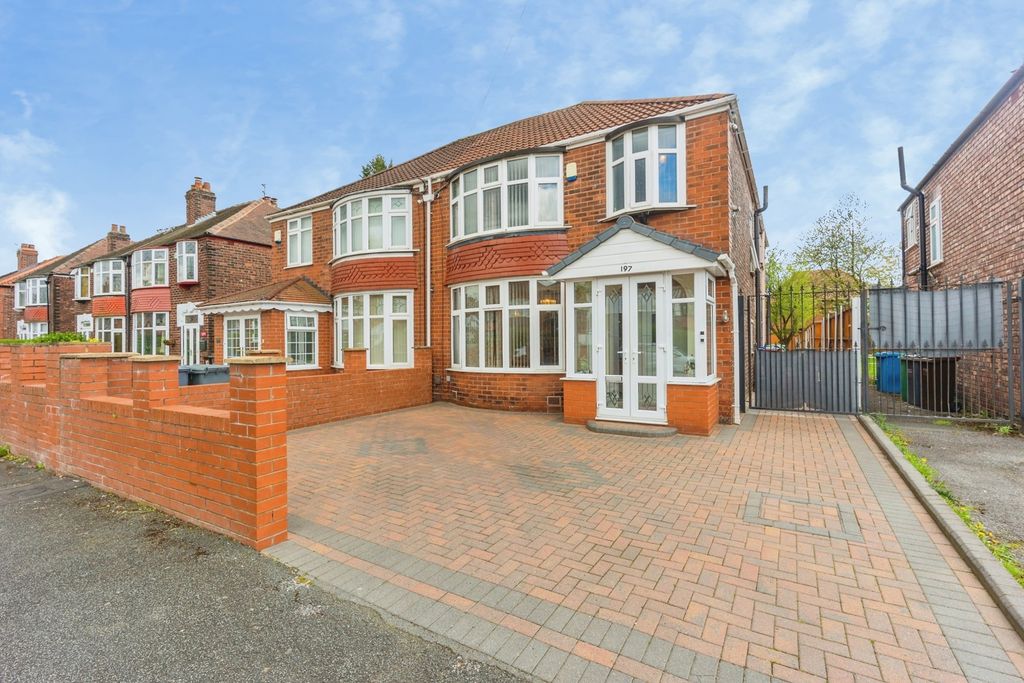 Property photo 1 of 26 Pbox-Img.Jpg