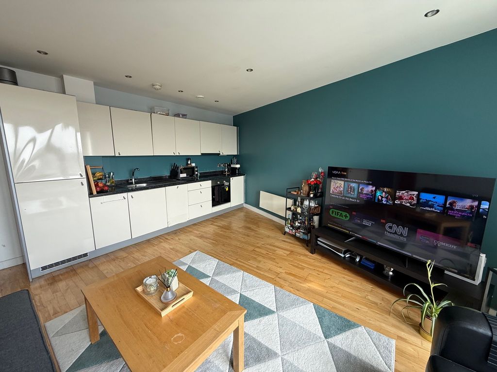 Property photo 3 of 8