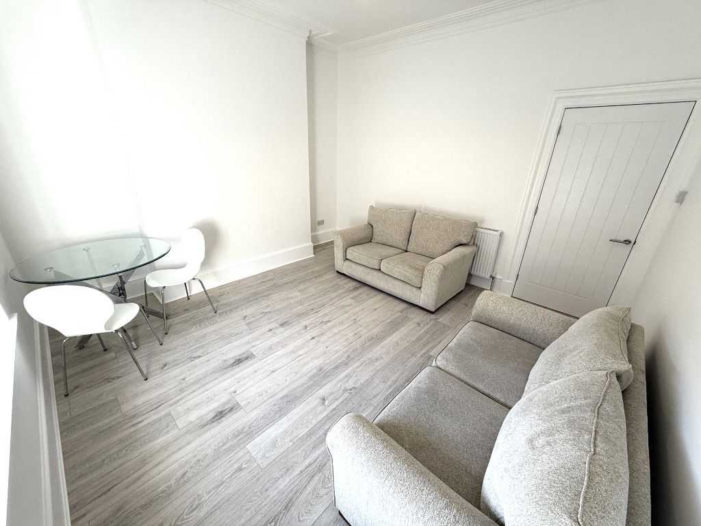 Property photo 2 of 7 Photo 2