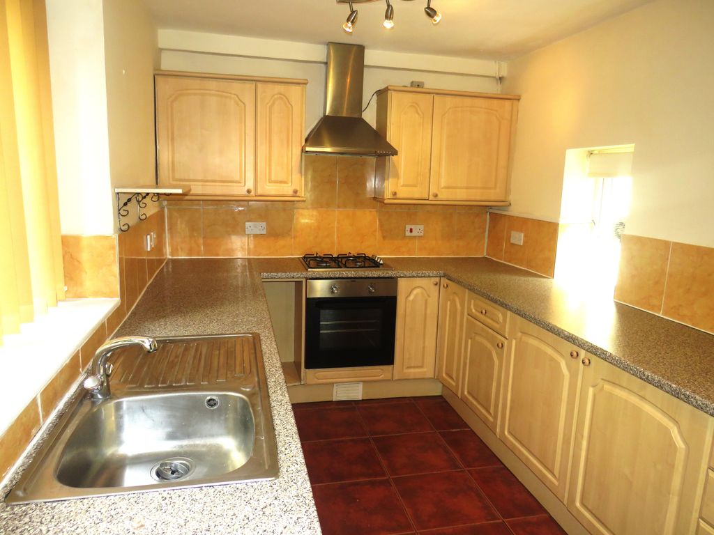 Property photo 2 of 9 Balcony