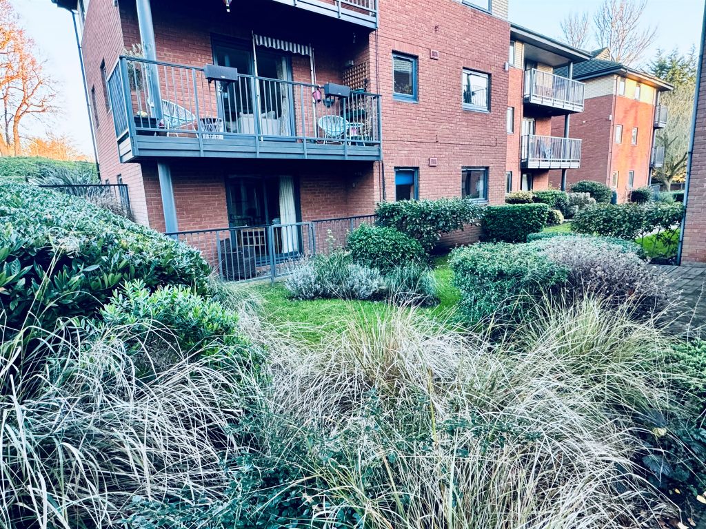 Property photo 1 of 6