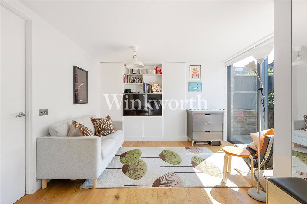 Property photo 3 of 11 Picture No. 08