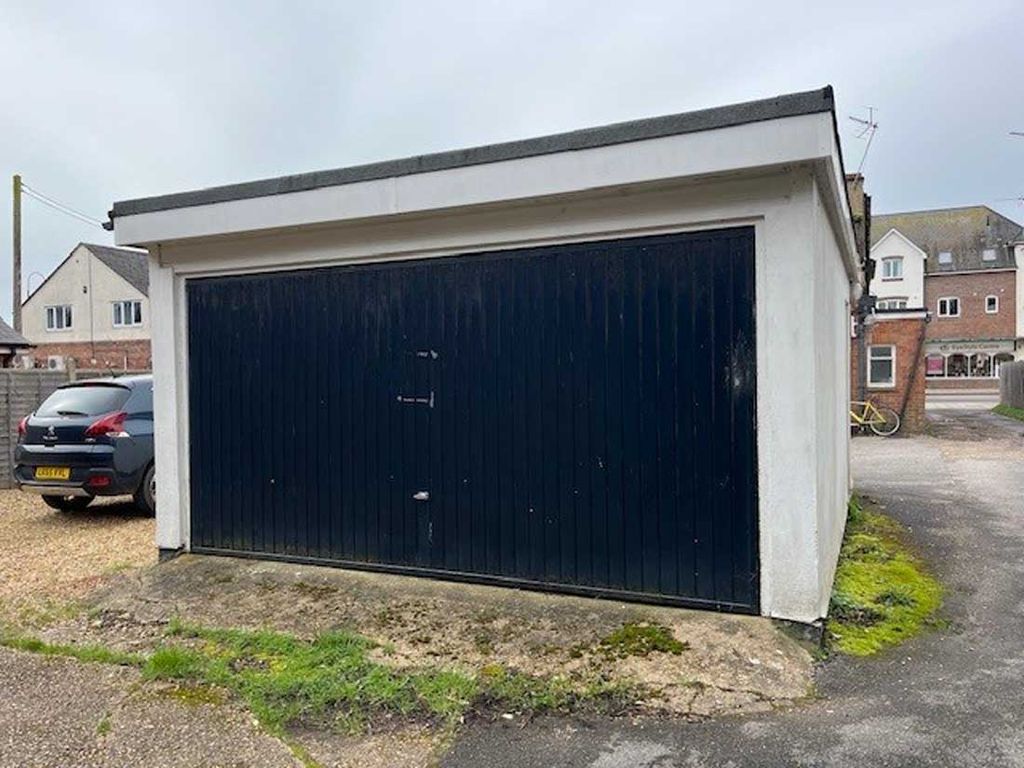 Property photo 3 of 10