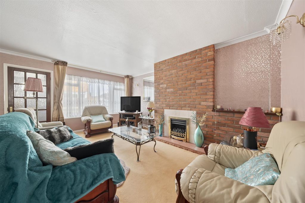 Property photo 3 of 14 03.Jpg