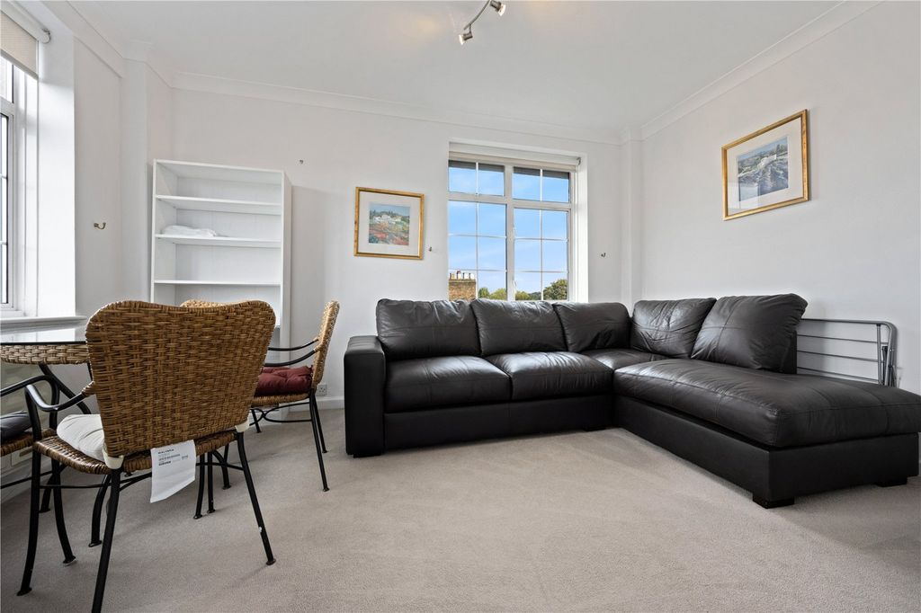 Property photo 3 of 14 Picture No. 20