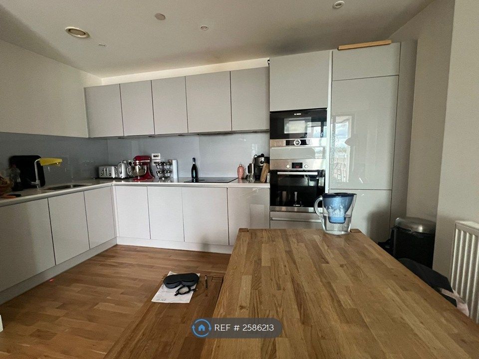 Property photo 3 of 17 Open Plan Kitchen